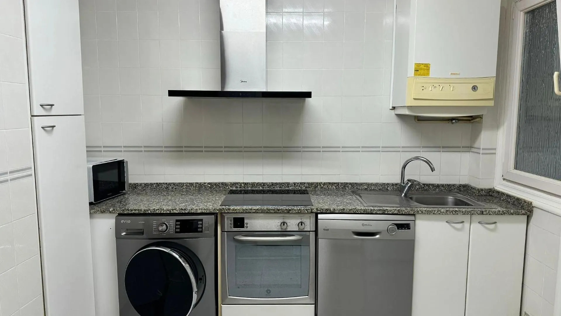 Cozy Apartament Бильбао Апартаменты