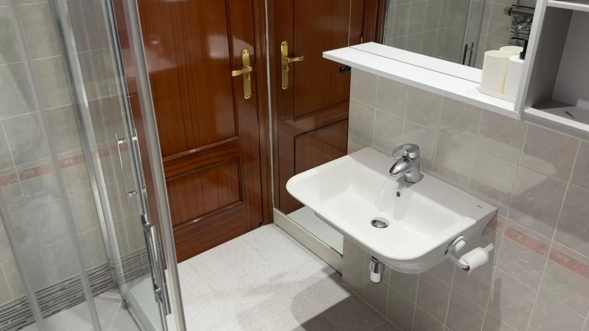 Cozy Apartament Бильбао 0*,